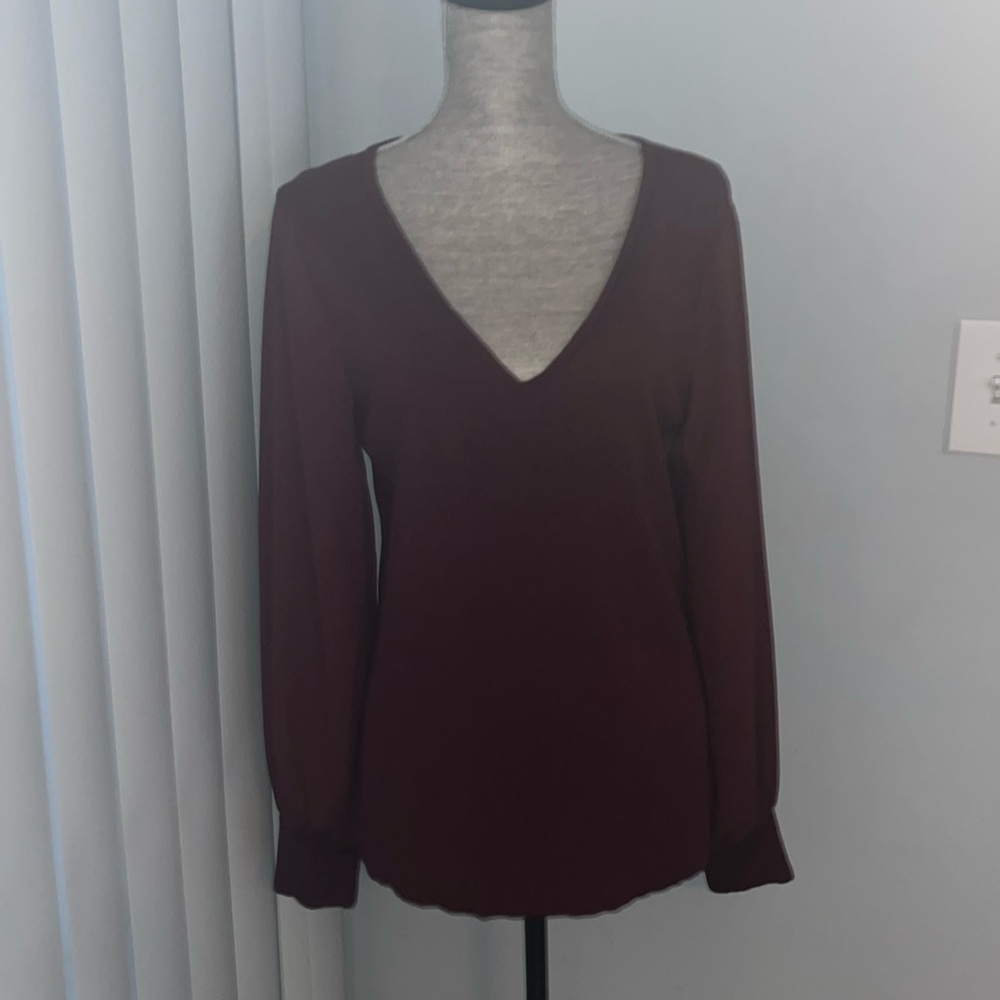 White House Black Market Blouson-Sleeve Sweater size Extra Large.  Burgundy